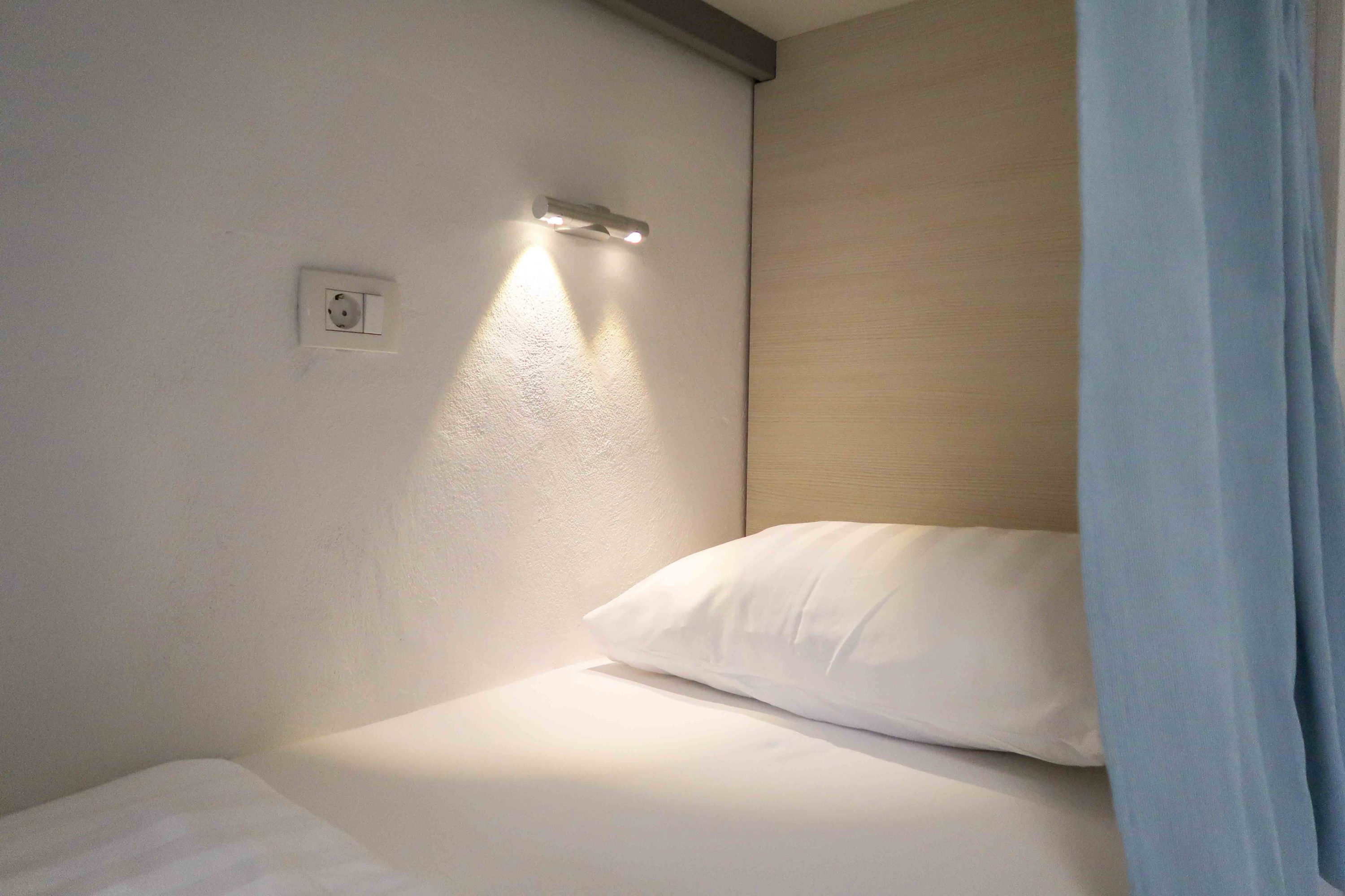 Ultimate comfort with 100% white cotton linens at Premium Hostel Kobarid