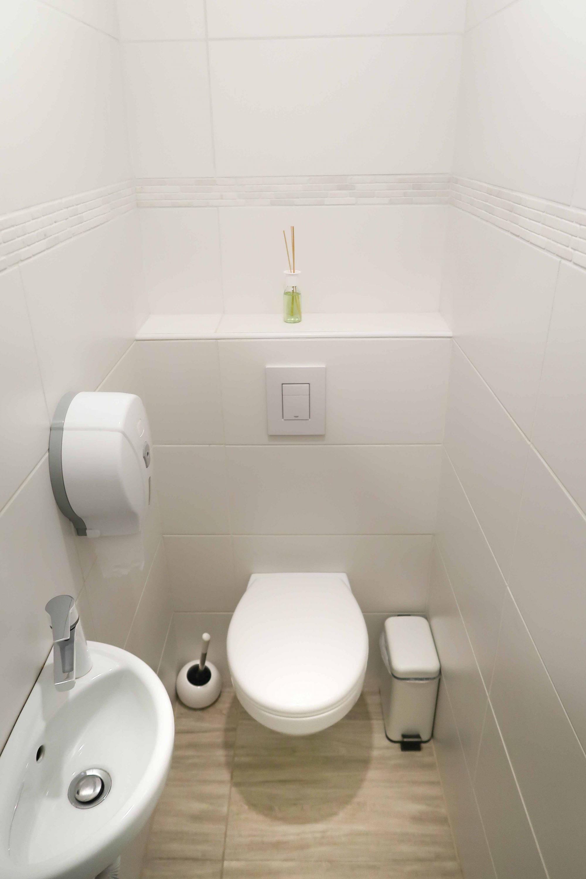 Plenty of toilets at Premium Hostel Kobarid